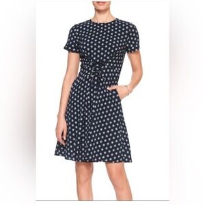 Banana Republic Short Sleeve Navy/White Polka Dot Dress w Lace-Up Waist